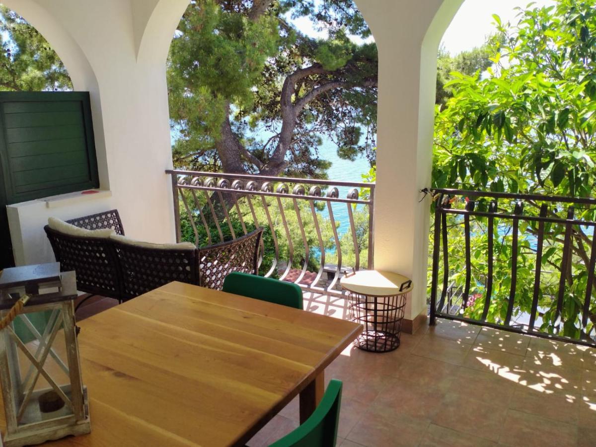 Minimalistic Oasis By The Sea In Stanici Villa Celina Exterior photo